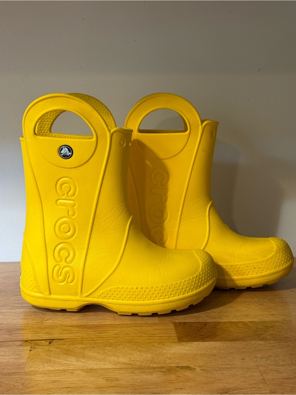 KIDS CROCS CAN HANDLE IT RAIN BOOTS 
SIZE 12